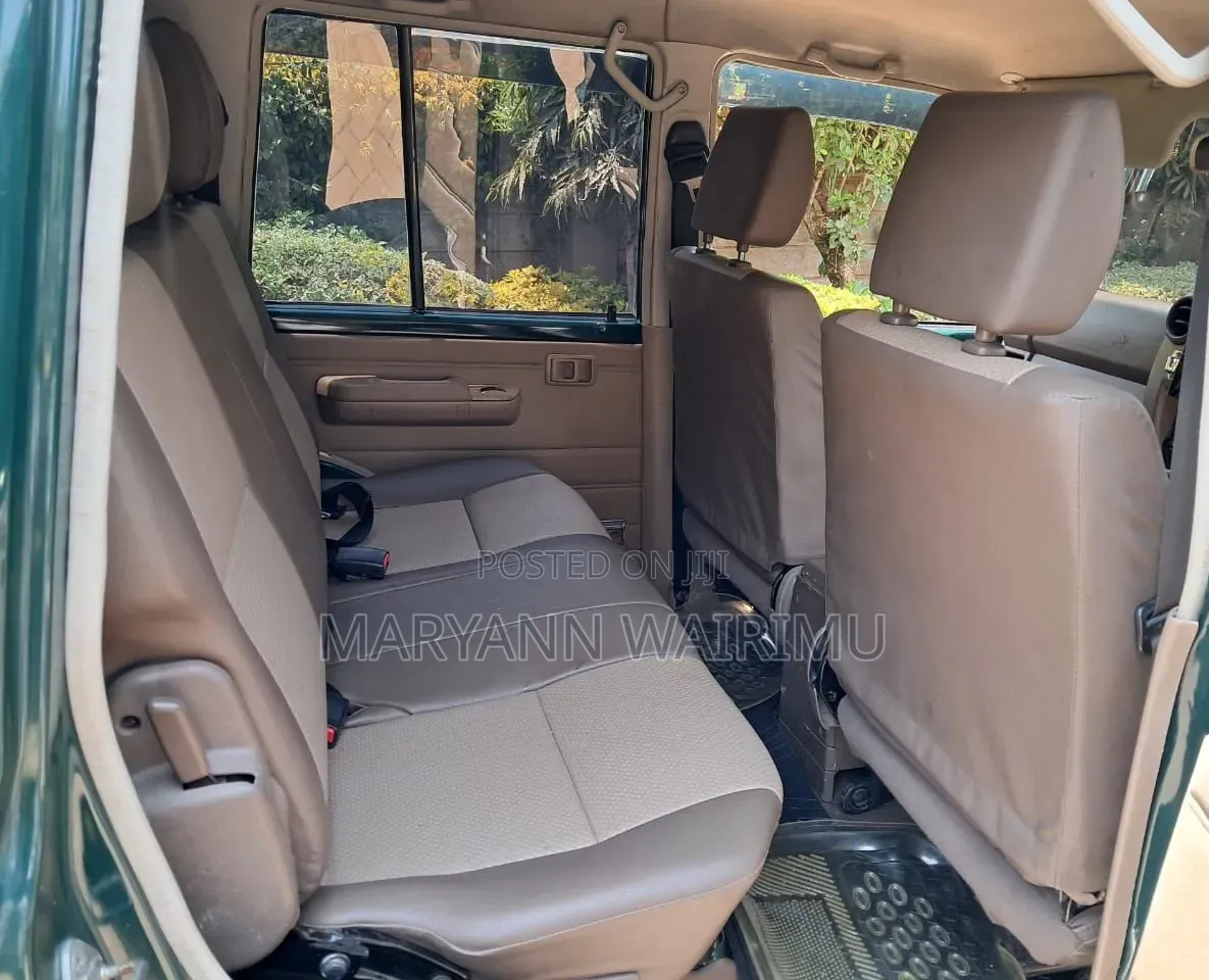 Toyota Land Cruiser 79 Series 2014 Green