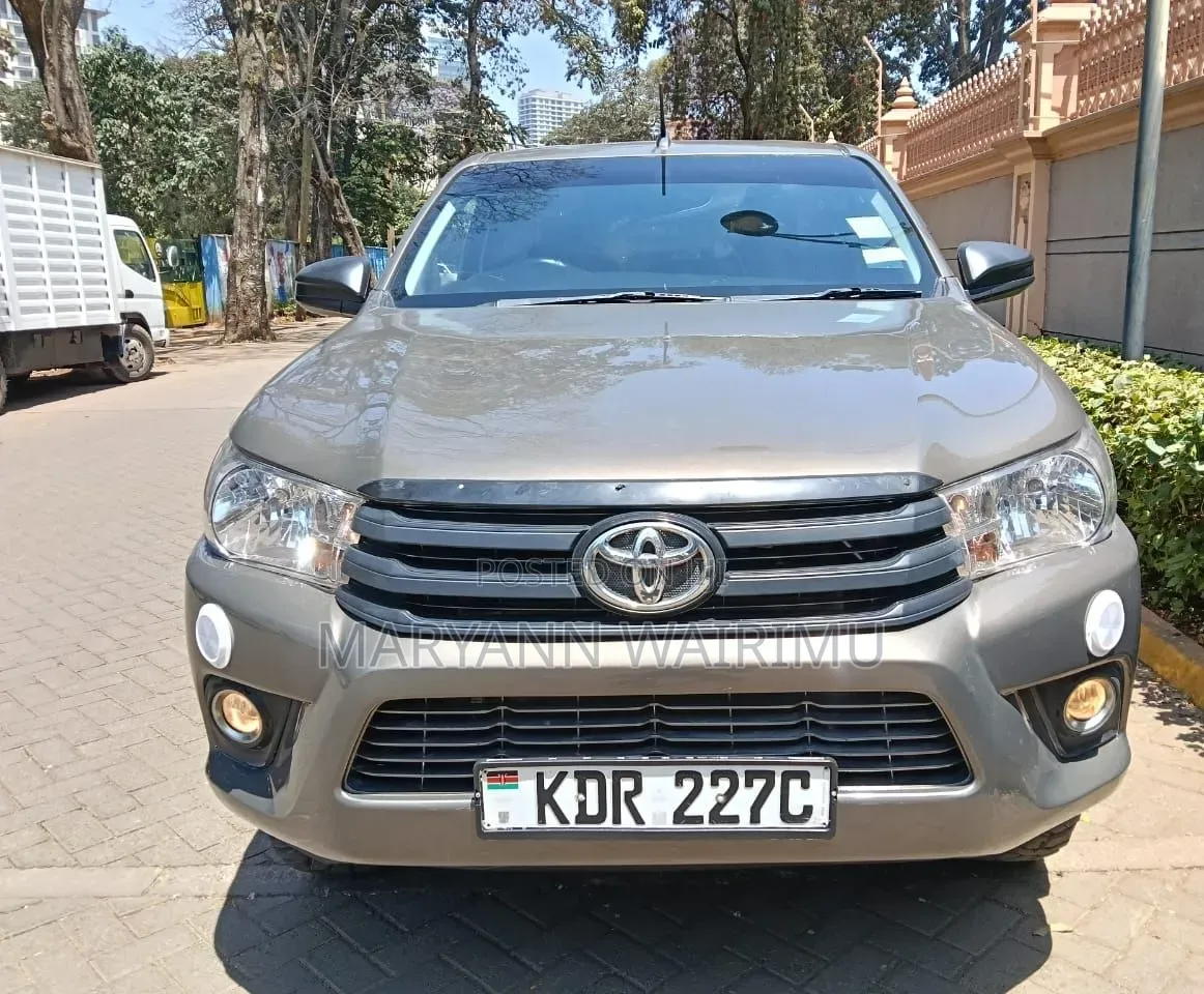 Toyota Hilux Revo Single Cab Deisel 2.8 RWD 2018 Gray