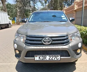 Toyota Hilux Revo Single Cab Deisel 2.8 RWD 2018 Gray