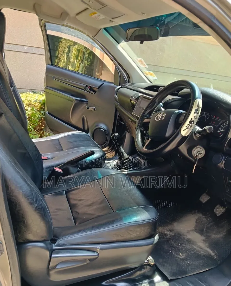 Toyota Hilux Revo Single Cab Deisel 2.8 RWD 2018 Gray