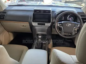 Toyota Land Cruiser Prado 2.8 2022