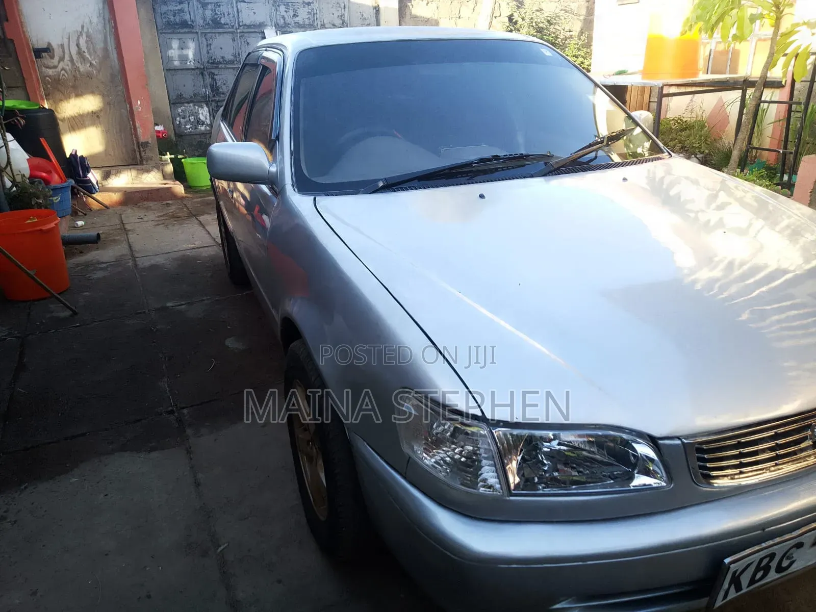 Toyota Corolla 1999 Silver