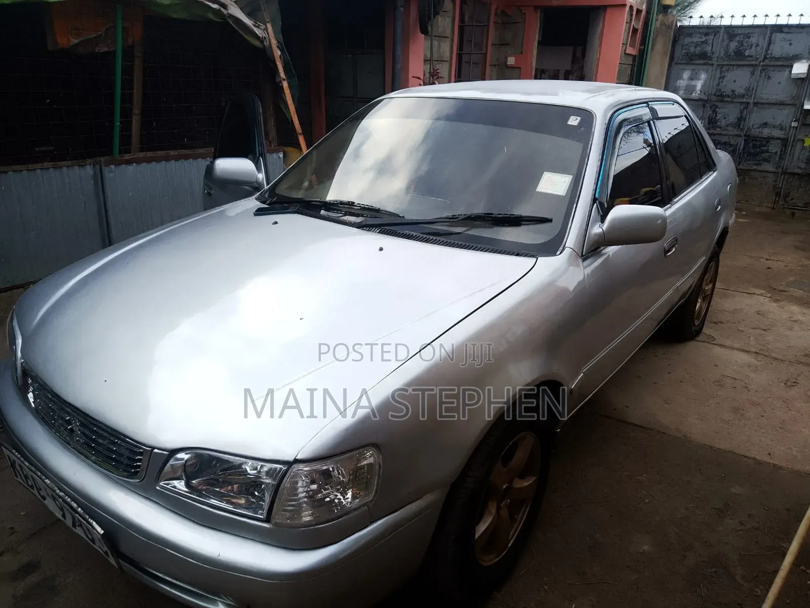 Toyota Corolla 1999 Silver