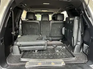 Toyota Land Cruiser 4.6 V8 ZX 2016 White