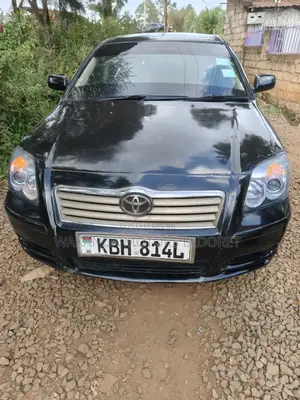 Toyota Avensis Liftback 2004 Black