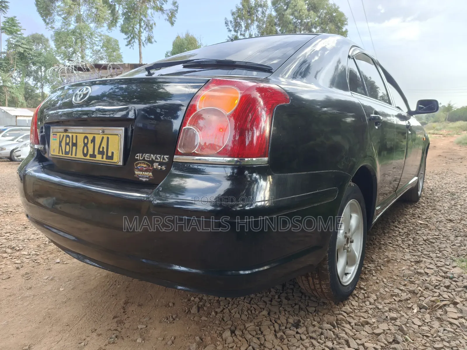 Toyota Avensis Liftback 2004 Black