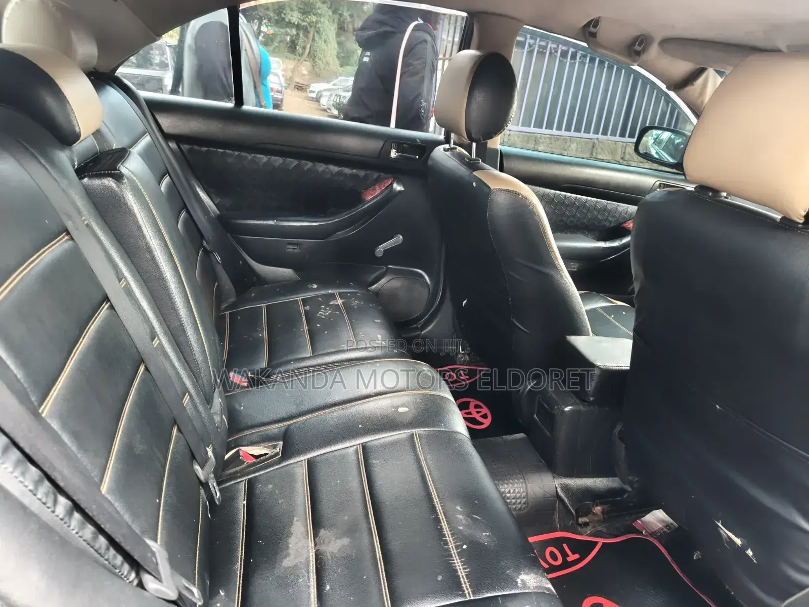 Toyota Avensis Liftback 2004 Black