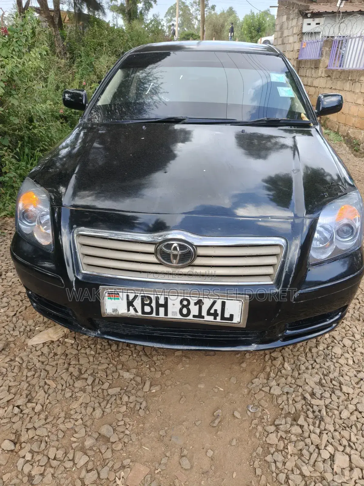 Toyota Avensis Liftback 2004 Black