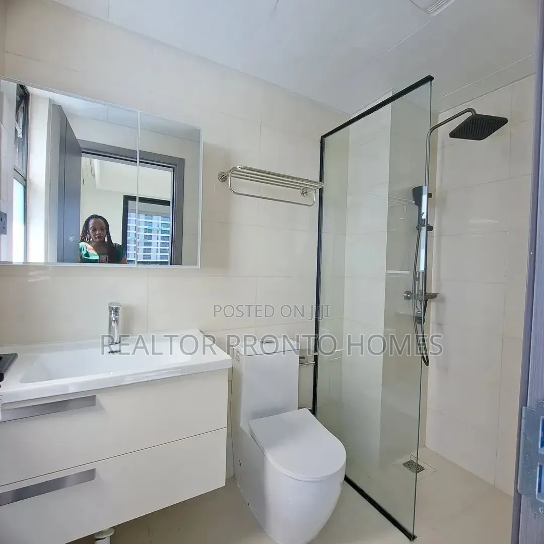 2bdrm Apartment in Westlands, Raphta Road Area for rent