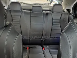 Mercedes-Benz E200 2020
