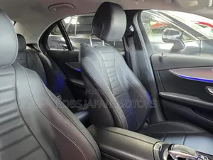 Mercedes-Benz E200 2020