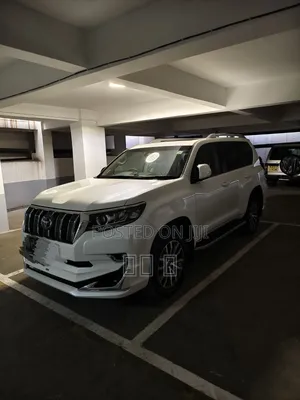 Toyota Land Cruiser Prado 2.8 2022 White
