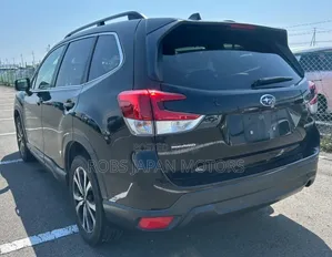 Subaru Forester Premium AWD 2019 Matt Black