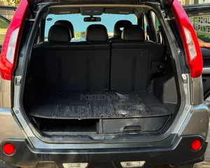 Nissan X-Trail 2012 Silver