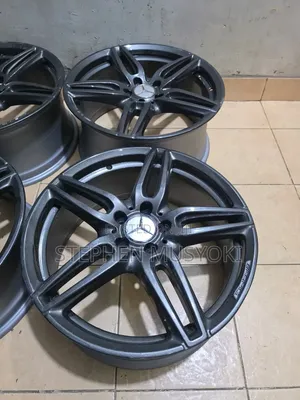 Mercedes Benz