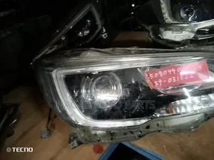 Outback Headlight Xenon Type