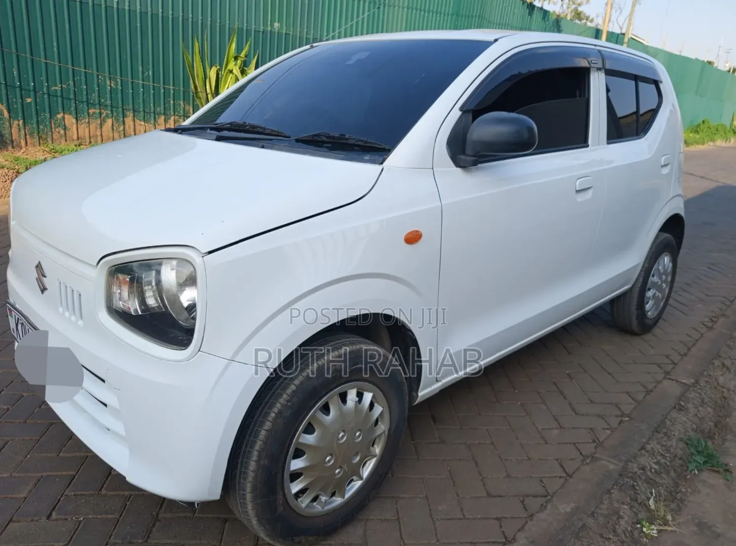 Suzuki Alto 2018 White