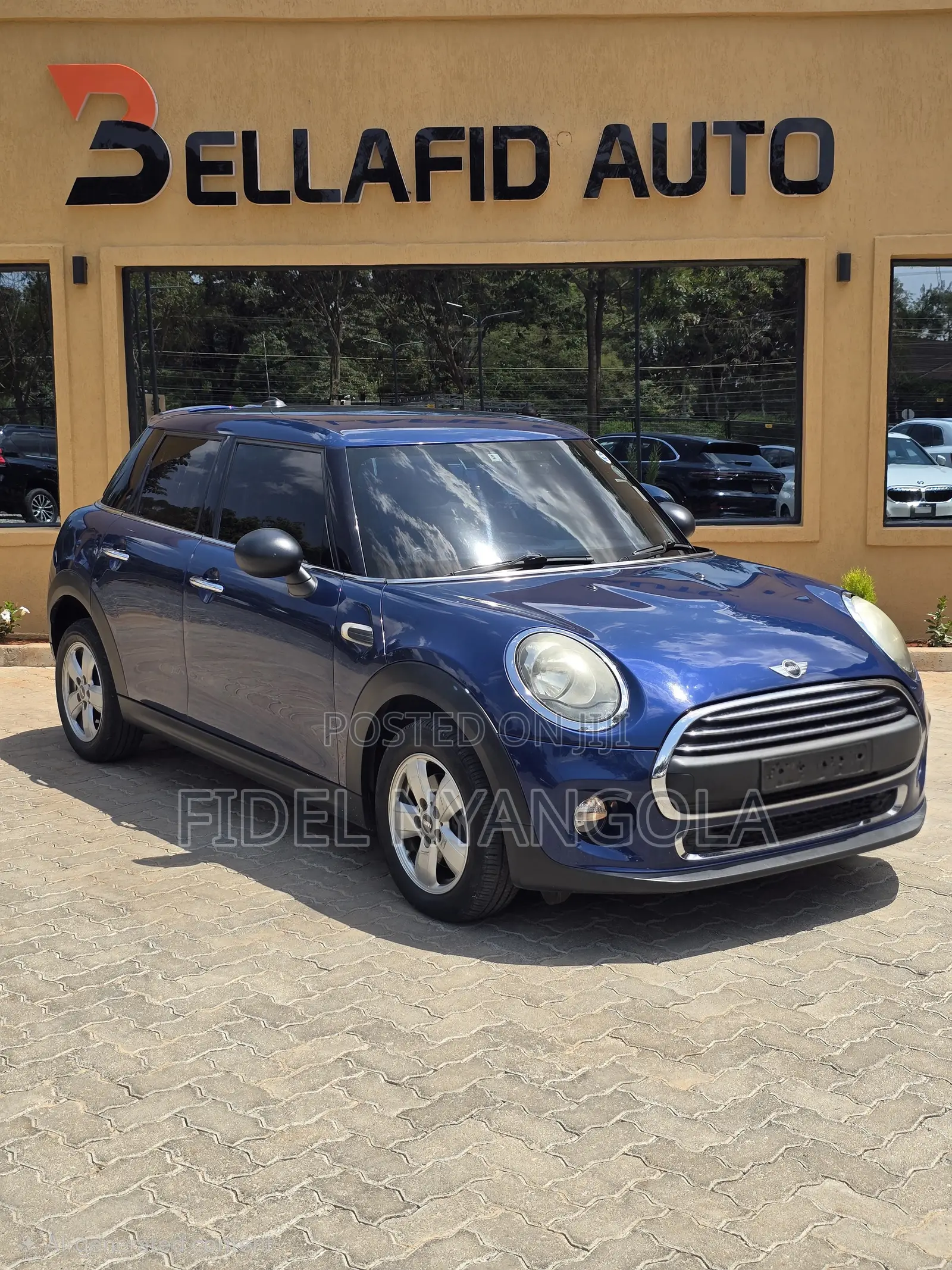 Mini Cooper 2016 Blue