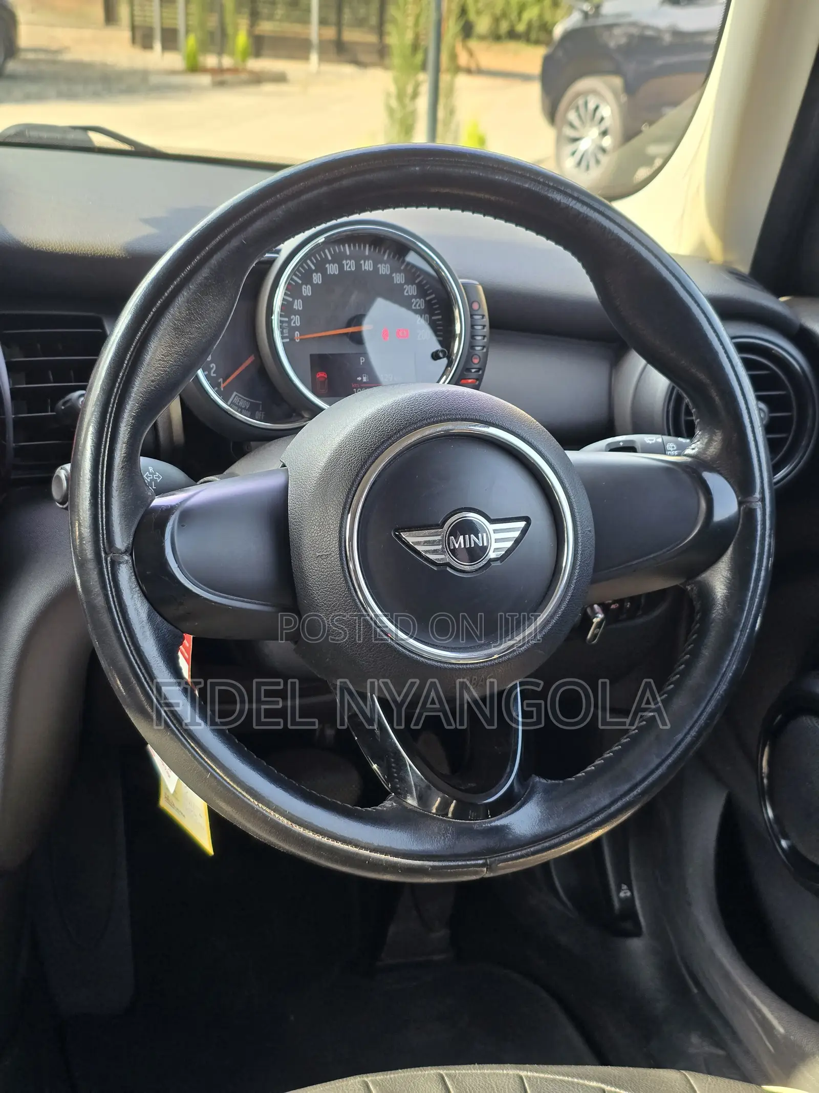Mini Cooper 2016 Blue
