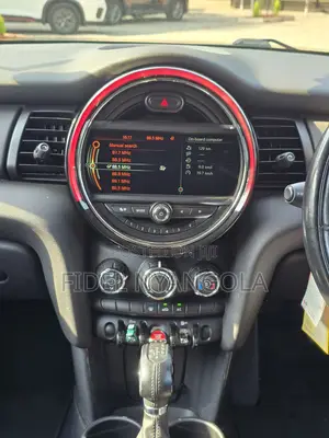Mini Cooper 2016 Blue