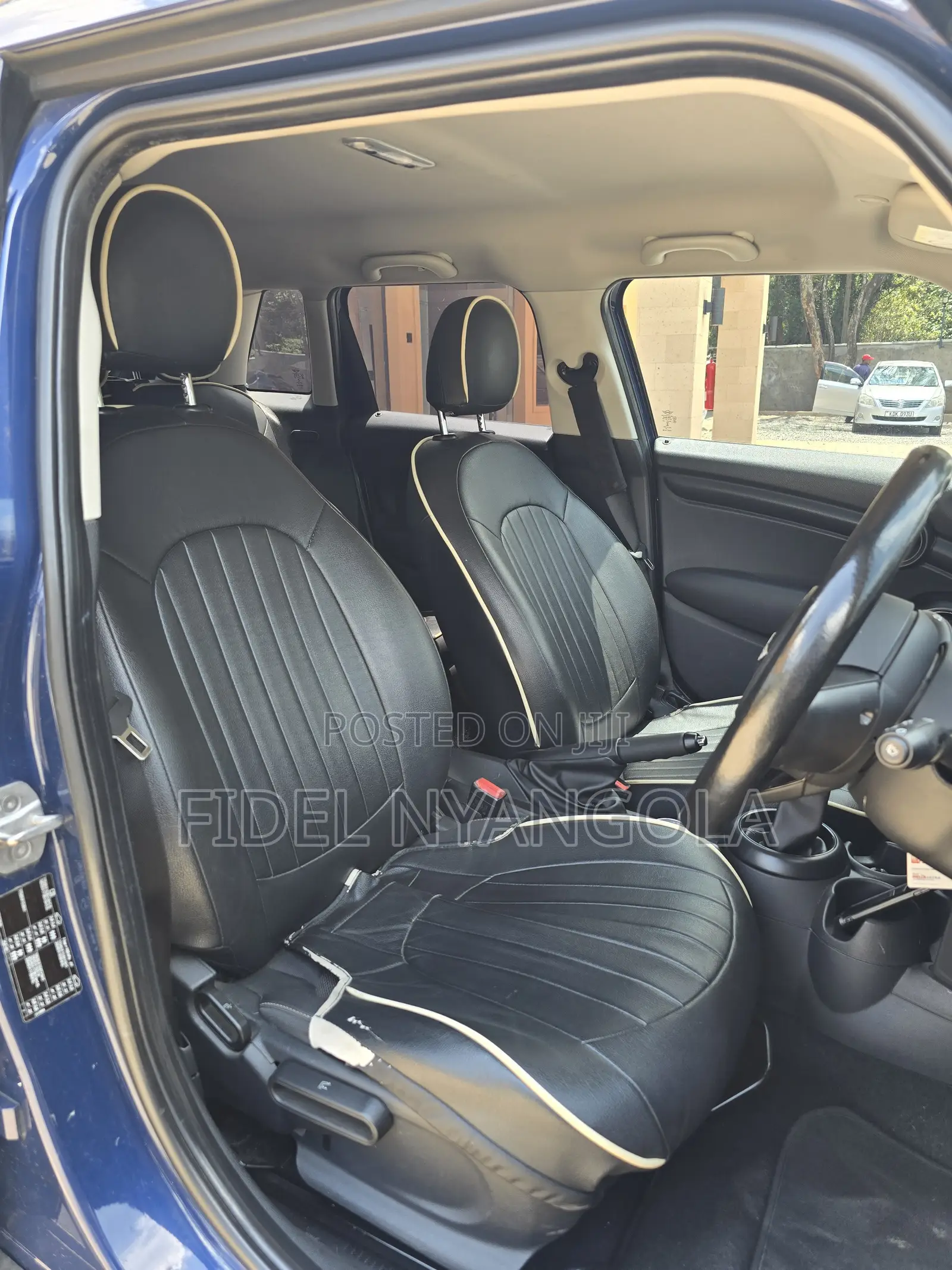Mini Cooper 2016 Blue