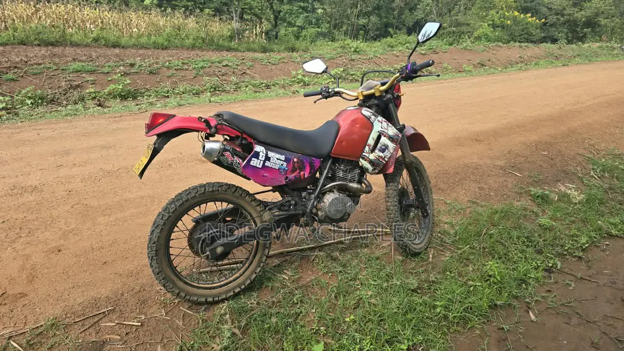 Honda 2013 Red