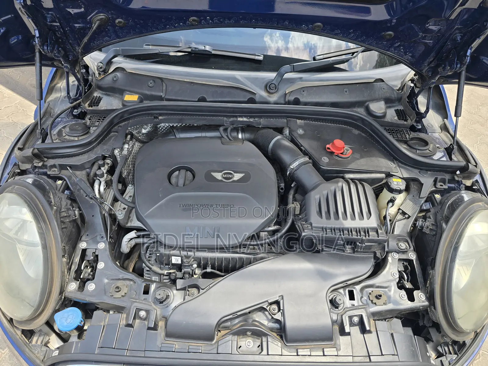 Mini Cooper 2016 Blue