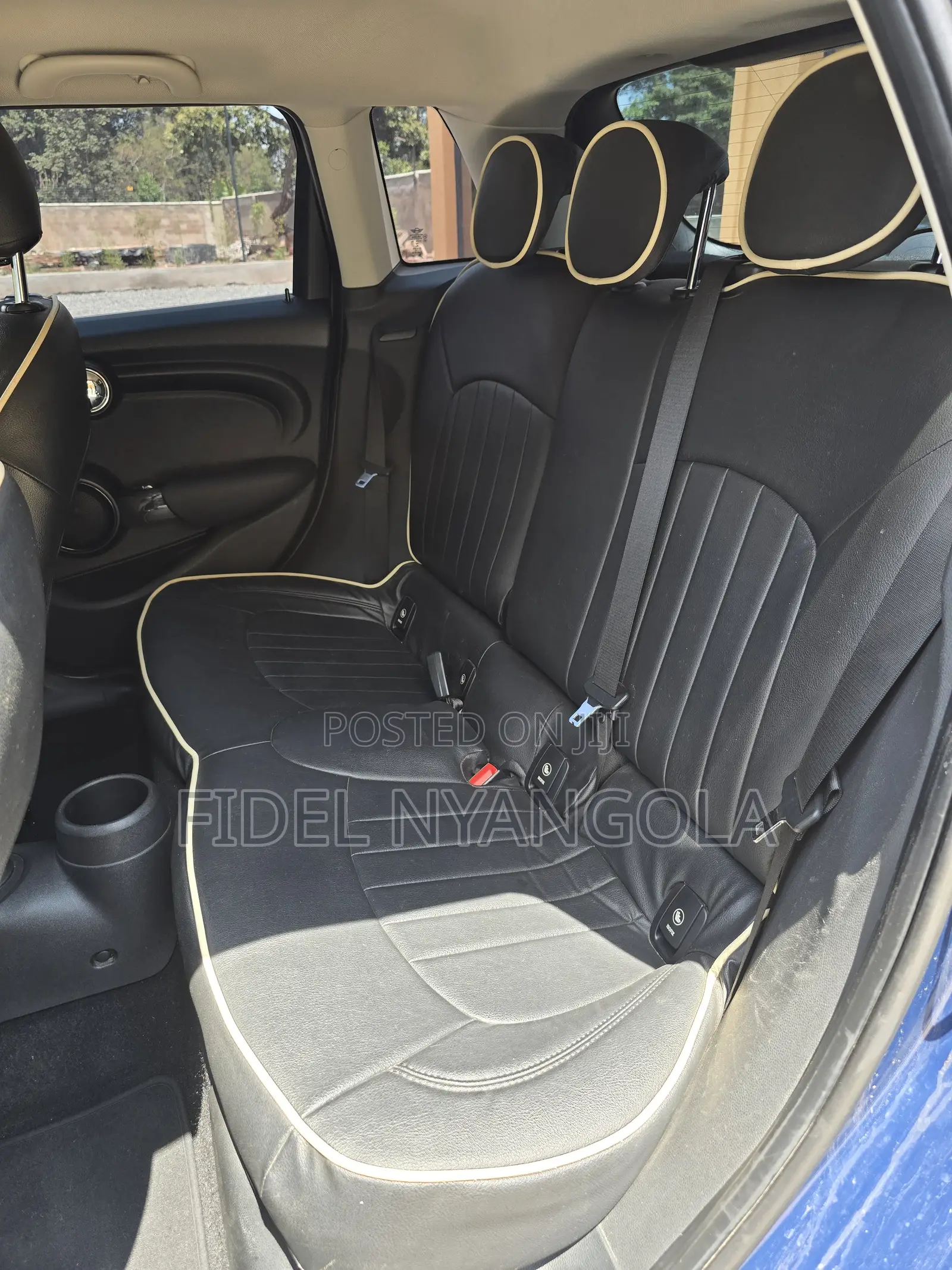 Mini Cooper 2016 Blue