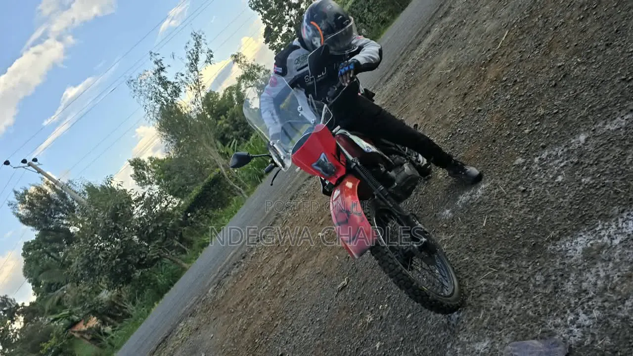 Honda 2013 Red