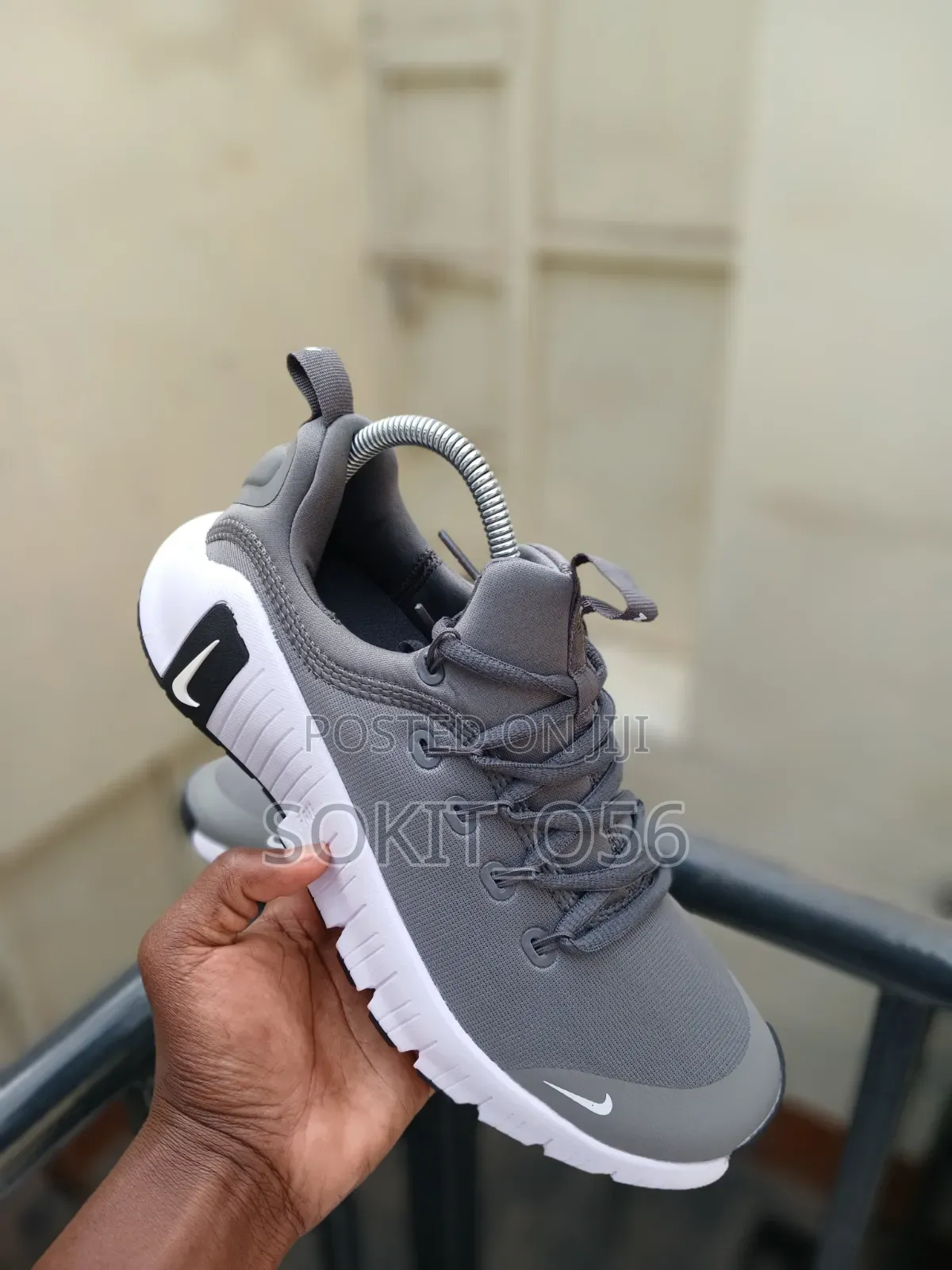 Nike Free Metcon 6 Cross-Training Sneaker.