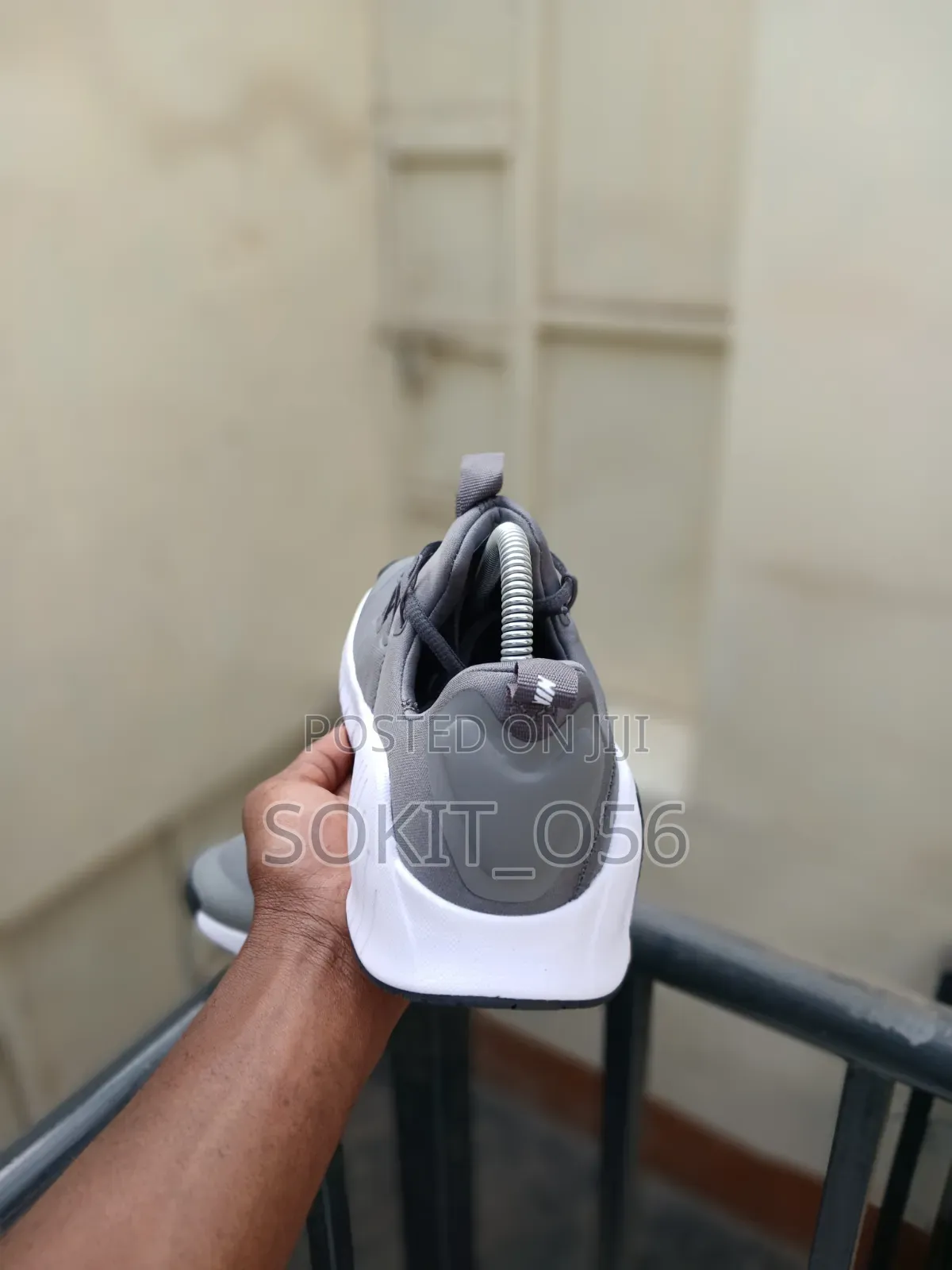 Nike Free Metcon 6 Cross-Training Sneaker.
