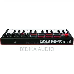 Akai MiniPlus 32 Keys