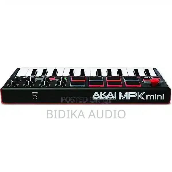 Akai MiniPlus 32 Keys