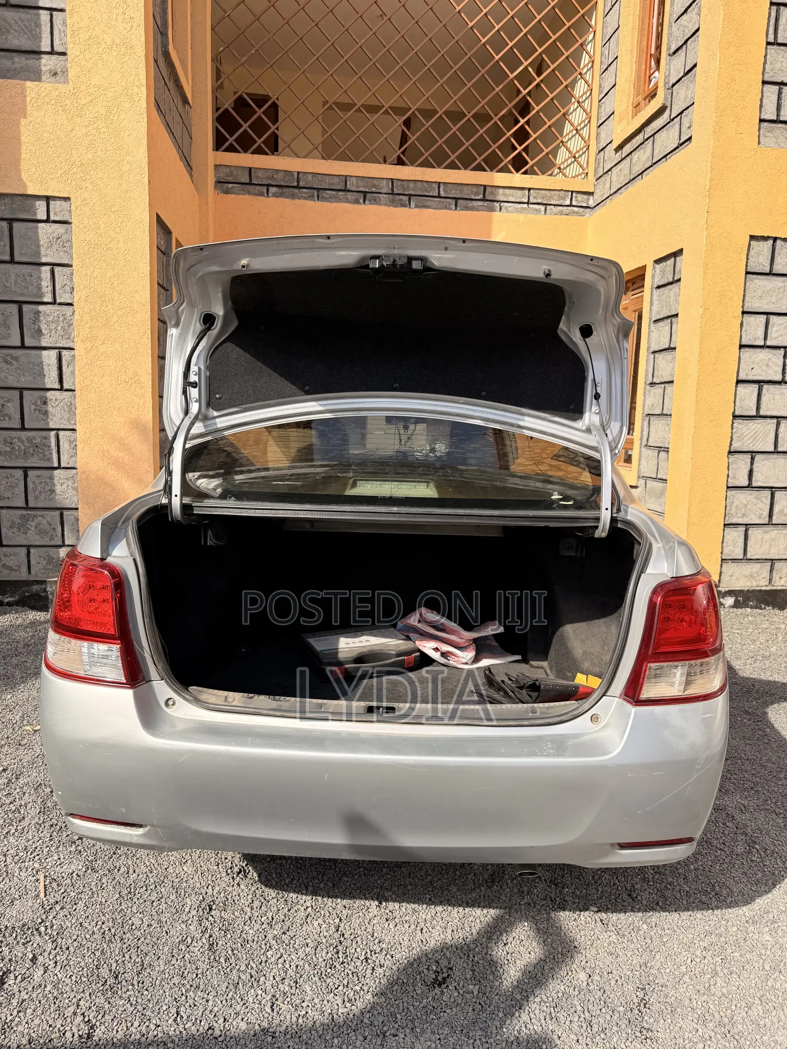 Toyota Axio 2012 Silver