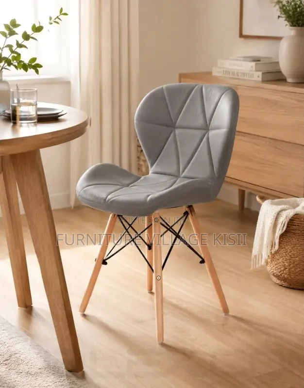 Home Furniture; Durable Padded Eames Chair