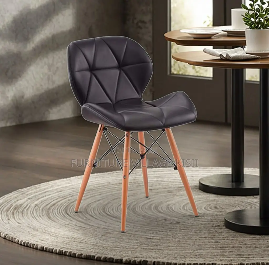 Home Furniture; Durable Padded Eames Chair