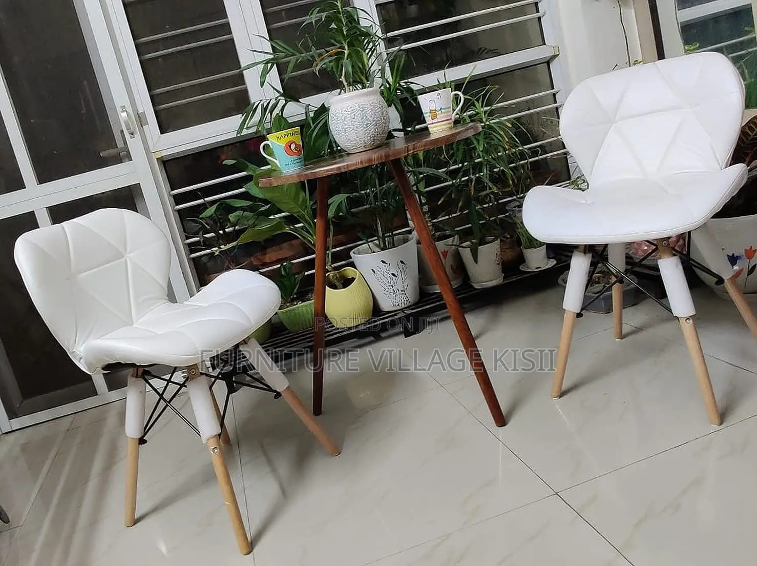 Home Furniture; Durable Padded Eames Chair