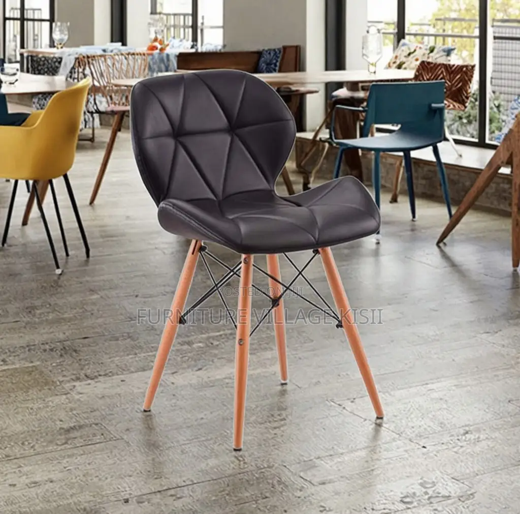 Home Furniture; Durable Padded Eames Chair