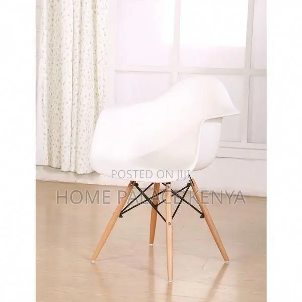 Dining Chair; Stylish Eames Plastic Dining Chair for Modern Home Decor