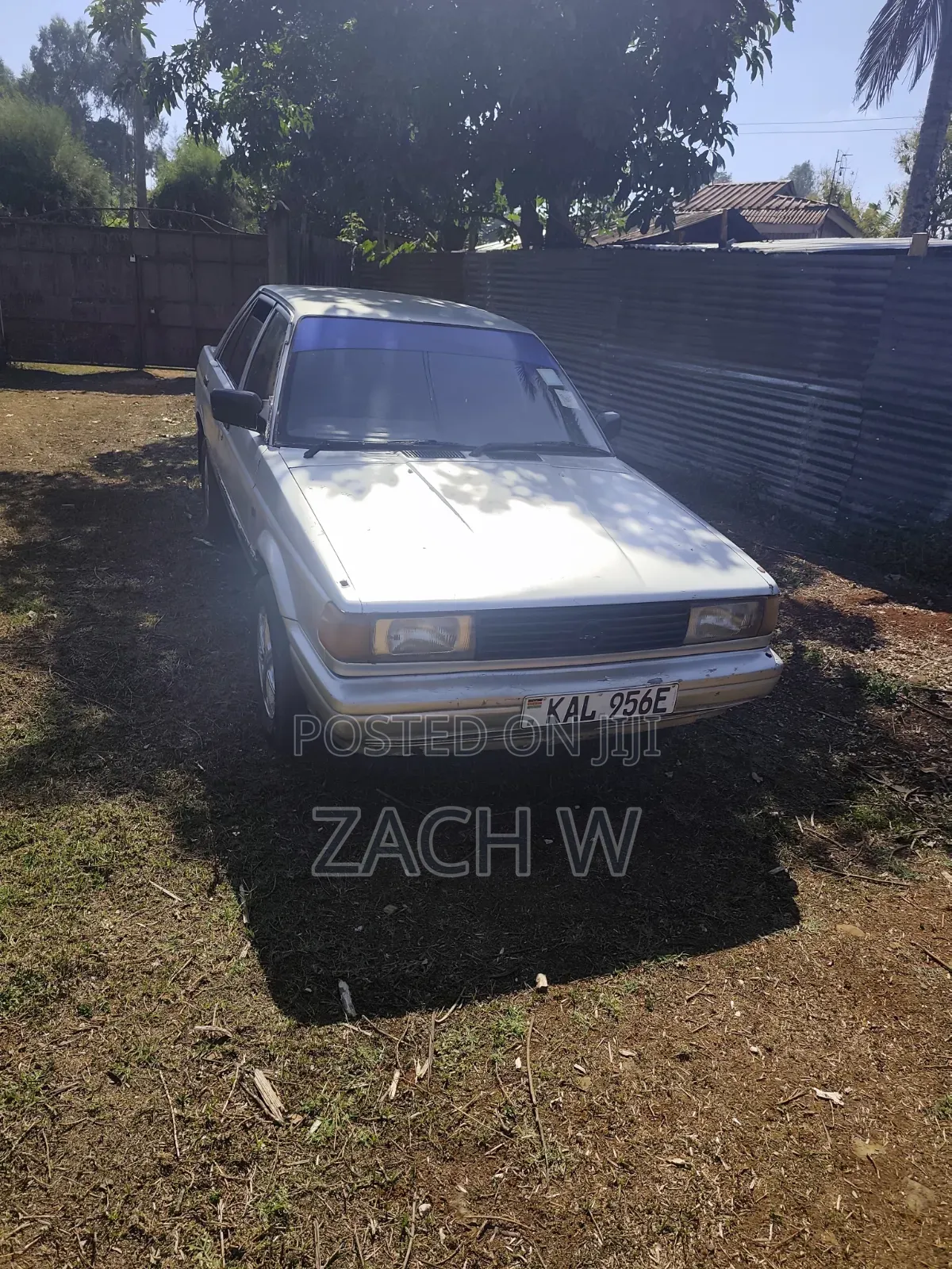 Nissan Sunny 1989 Gray