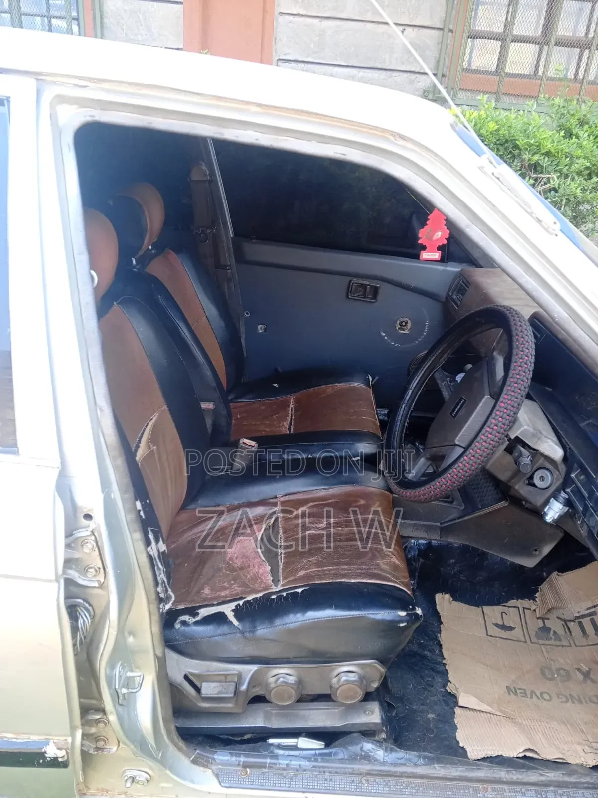 Nissan Sunny 1989 Gray