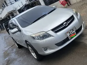 Toyota Corolla Fielder 2011 Silver