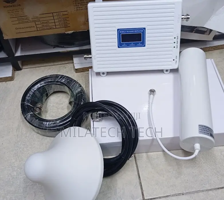 Triband Mobile Signal Amplifier for Home Office