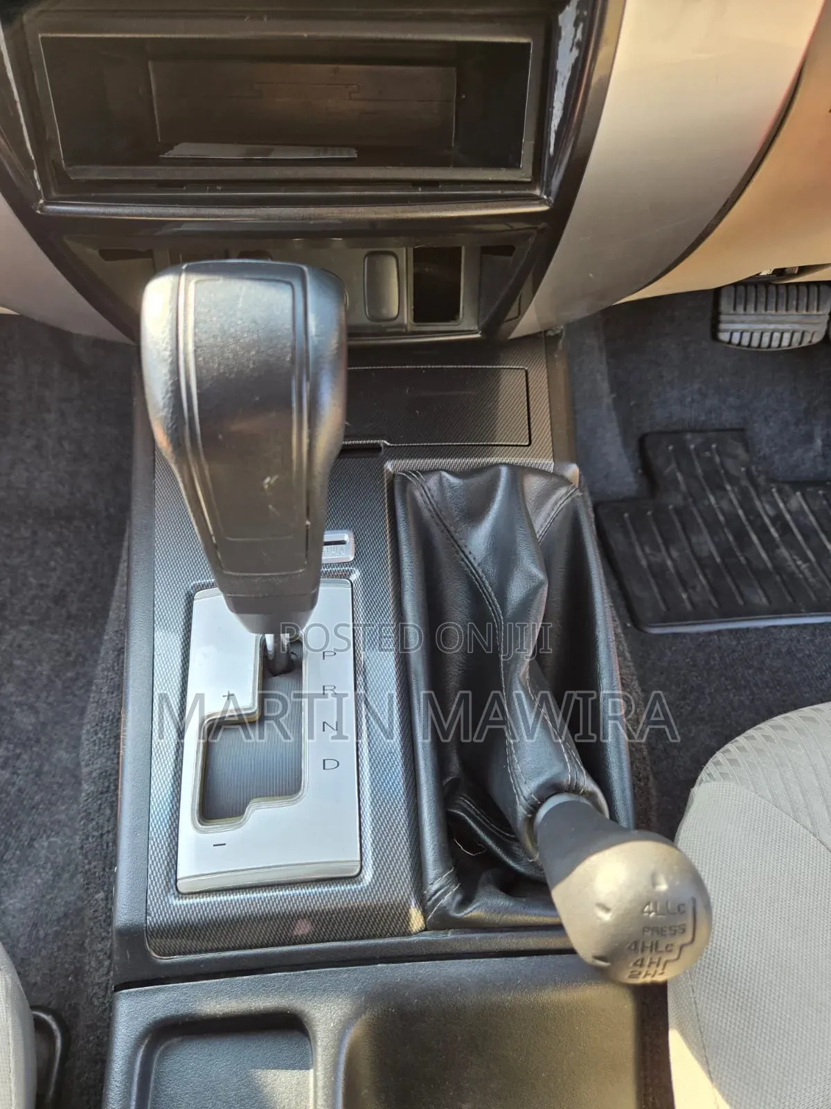 Mitsubishi Pajero 2013 Silver