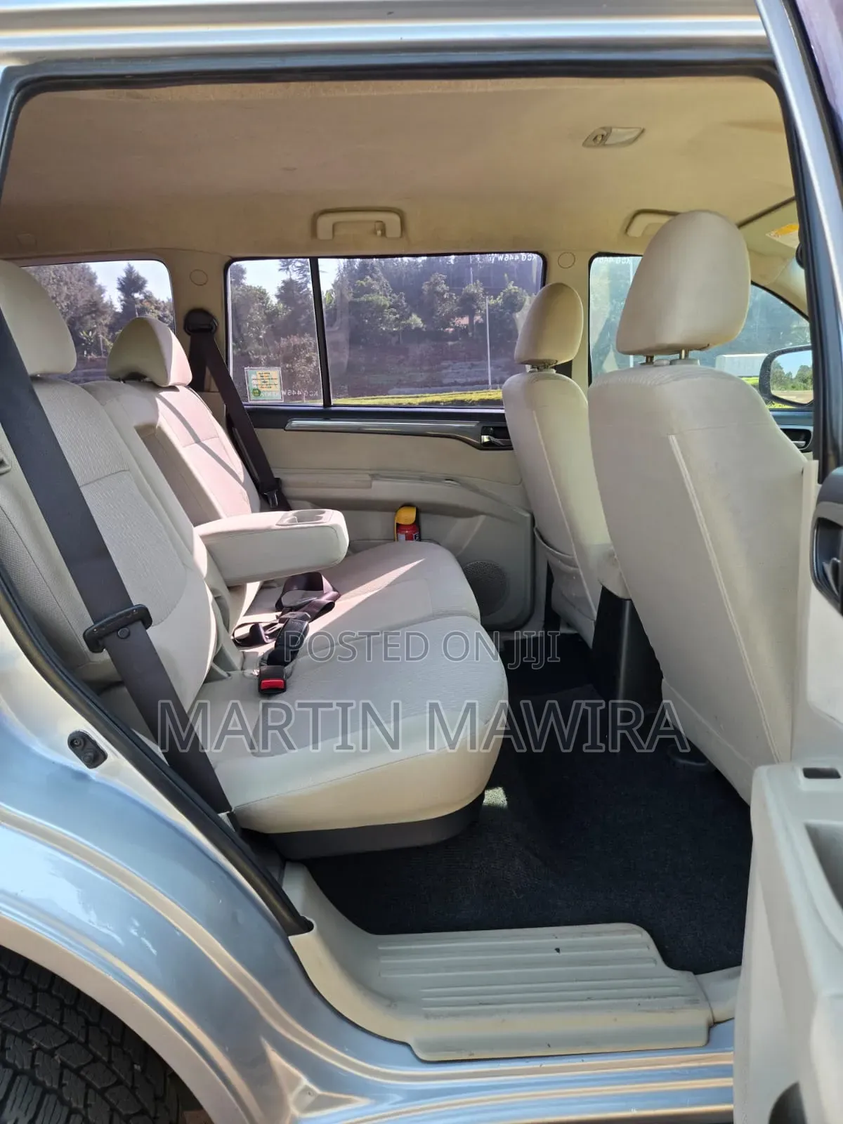 Mitsubishi Pajero 2013 Silver