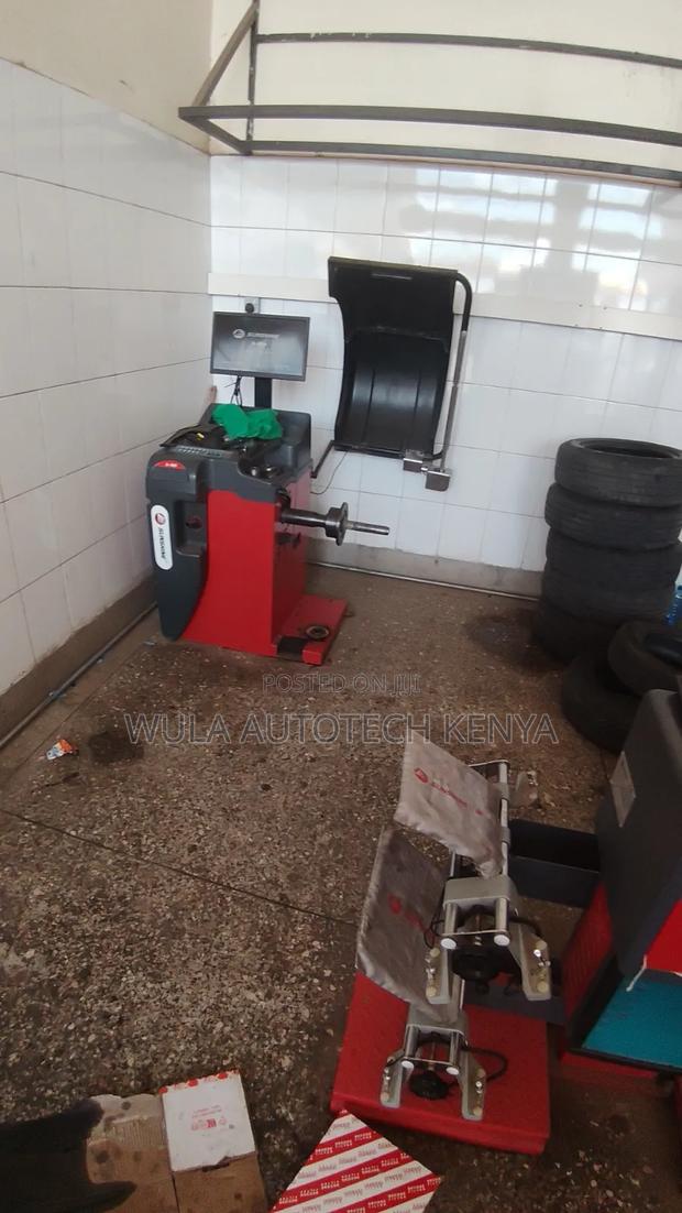 Precision Wheel Measurement Wheel Balancer S909 Sunshine Machine