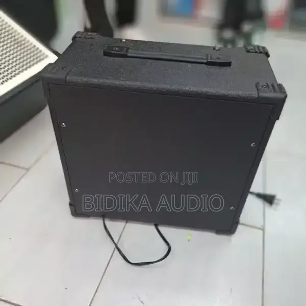 Kardon DB30 Mini Guitar Combo