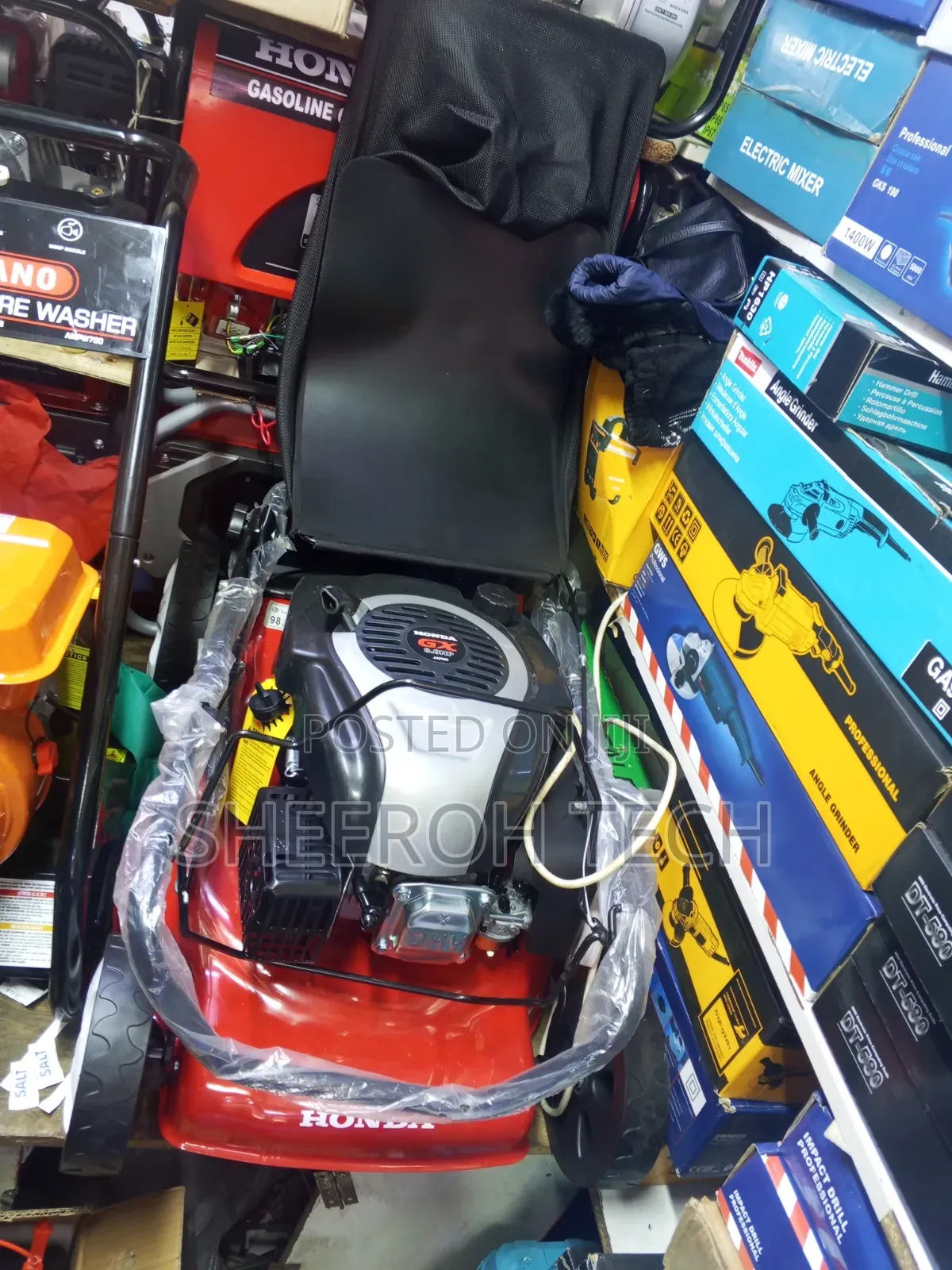 8hp Honda Lawnmower Machine
