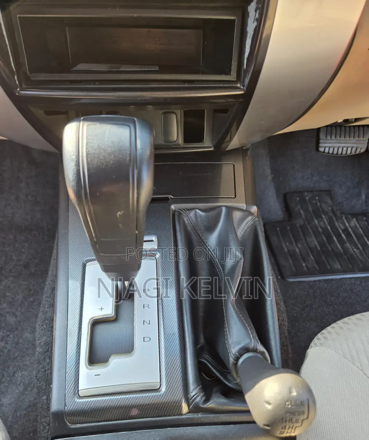 Mitsubishi Pajero Sport 2013 Silver