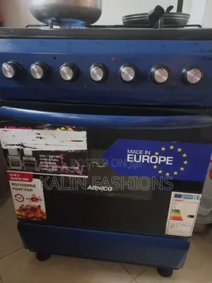 Electric Cooker and Gas